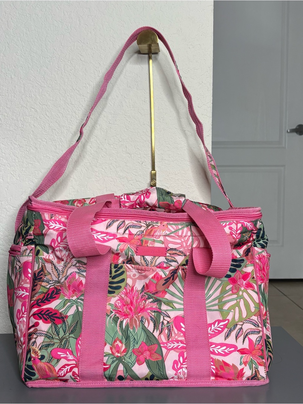 Vera Bradley Rainforest Canopy Pink patterned Insulated Large Cooler Tote Bag